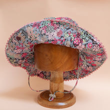 将图片加载到图库查看器,Hat Liberty Rasberry