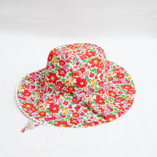 将图片加载到图库查看器，Hat Liberty Red Betsy
