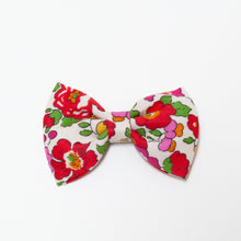 将图片加载到图库查看器，Red Betsy
